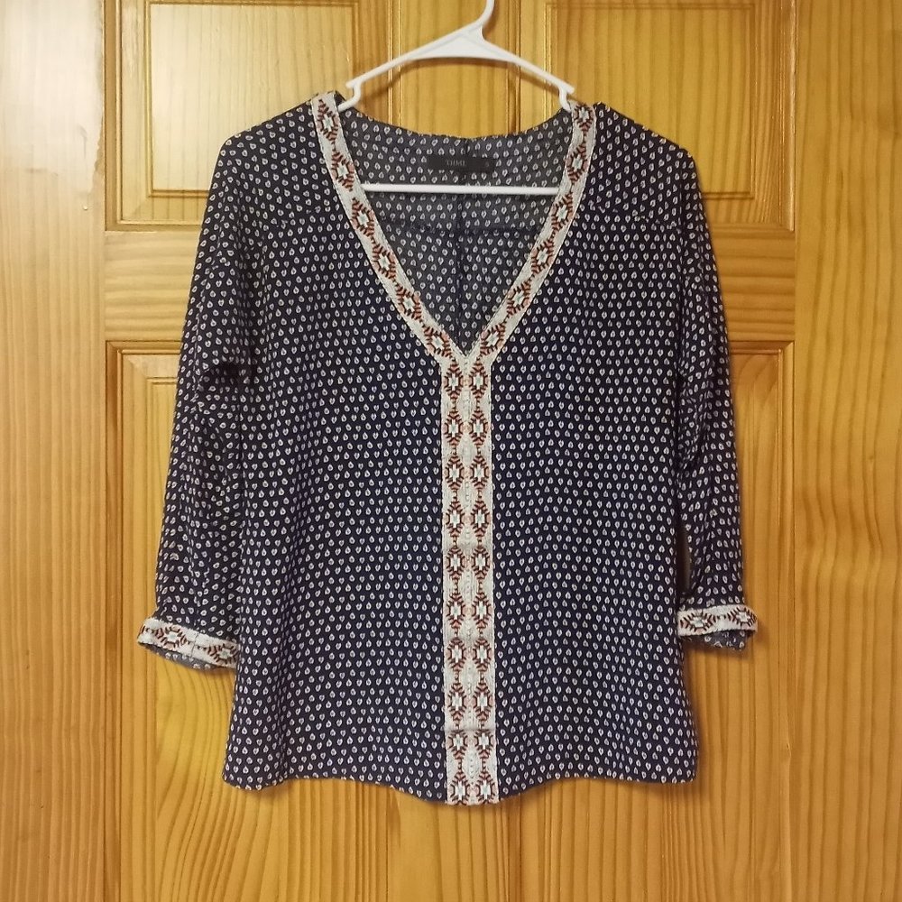 Anthropologie THML Embroidered Aztec Boho V-Neck Shirt Shirt size Small